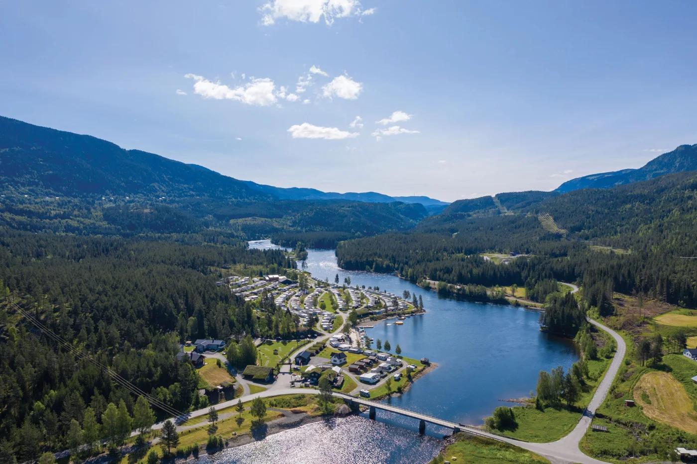 Aurdal Fjordcamping og Hytter in Noorwegen — via ACSI Eurocampings